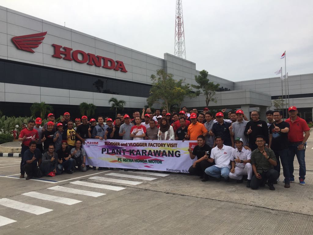 AHM Factory Visit, 55 Blogger dan Vlogger Otomotif Senusantara Sambangi Plant 4 dan 5 AHM di Karawang (6).jpeg