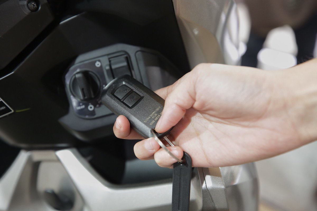 Cara Mudah Menggunakan Remot Smart Key System All New Honda Vario